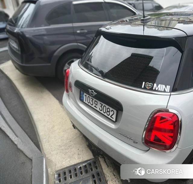 Mini Cooper D 2019 Светло-серебряный цвет из Кореи, фото 2
