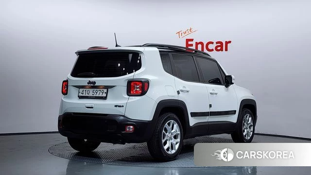 Jeep Renegade id 3937055 из Кореи 12