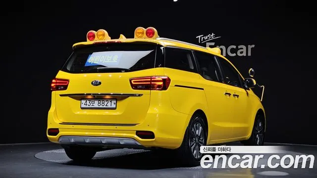 Kia The New Carnival id 2855367 из Кореи 12