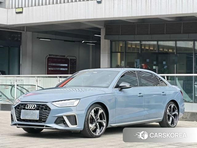 Audi A4L id 4374641 из Китая 7