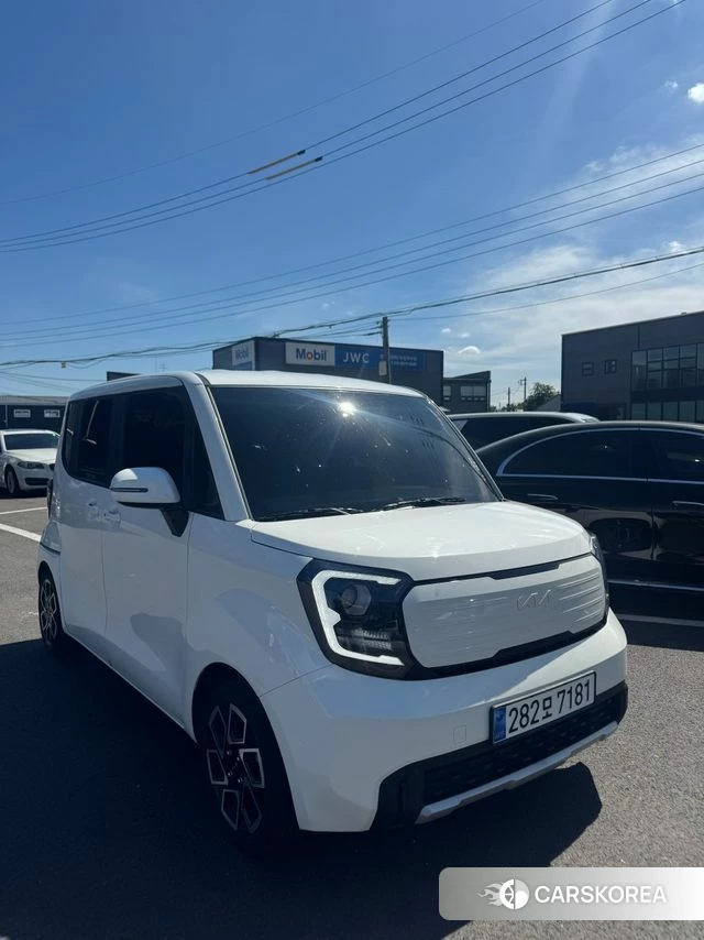 Kia The New Kia Ray 2023 Белый из Кореи, фото 4
