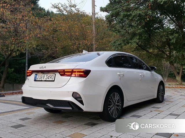Kia The New K3 2nd generation 2022 Белый из Кореи, фото 6