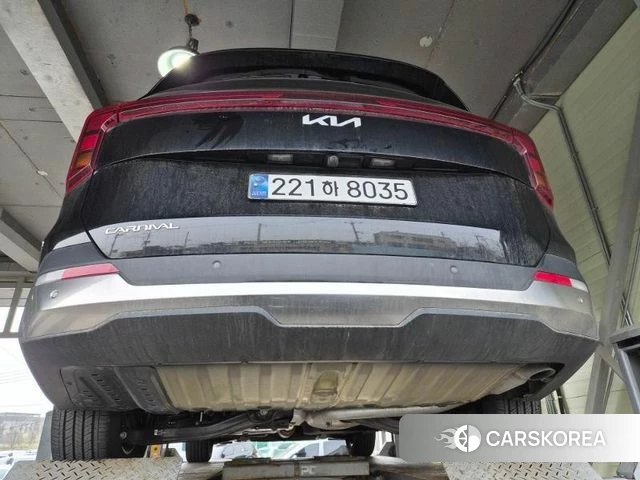 Kia The New Carnival 4th Generation 2024 Черный из Кореи, фото 2