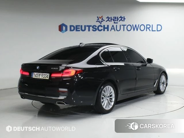 BMW 5 Series (G30) id 3839256 из Кореи 12