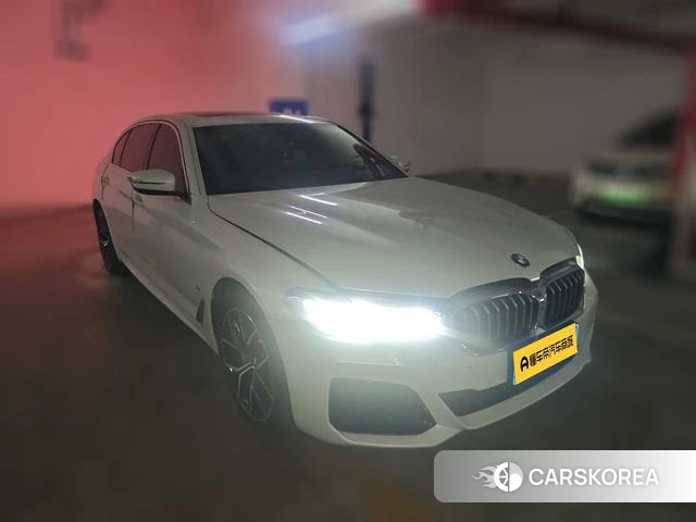 BMW 5 series 2023 Белый из Китая, фото 2