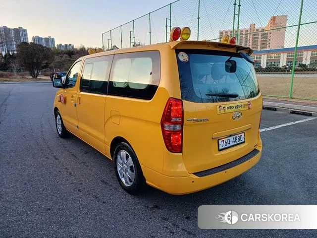 Hyundai The New Grand Starex id 3538177 из Кореи 12