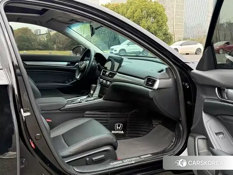 Honda Accord 2023 Черный из Китая, фото 3