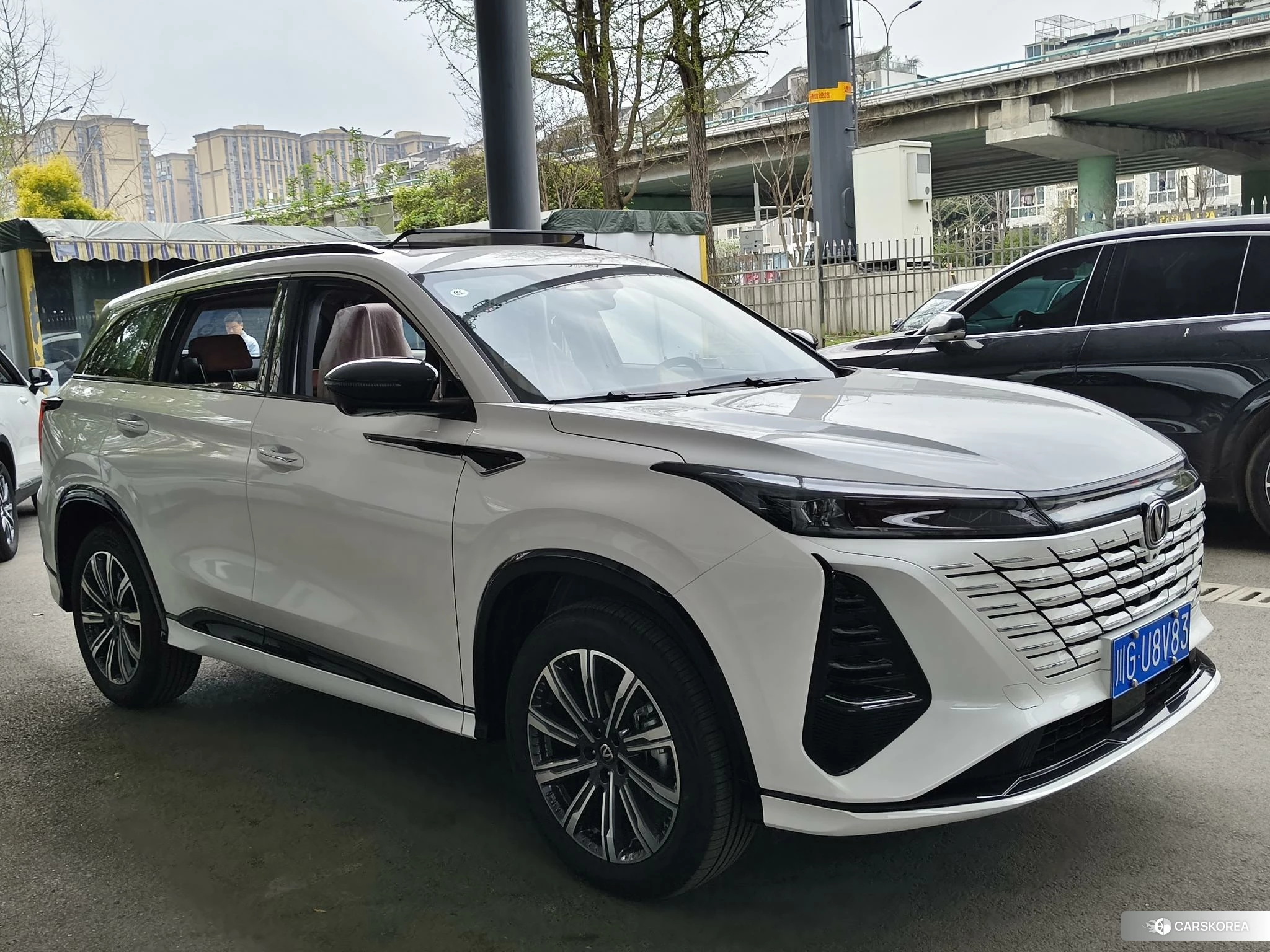 Chang'an CS75 PLUS 2024 Белый из Китая, фото 3