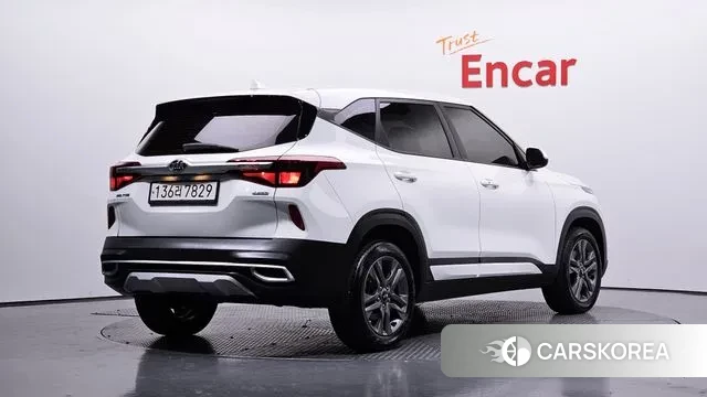 Kia Seltos id 3402389 из Кореи 12