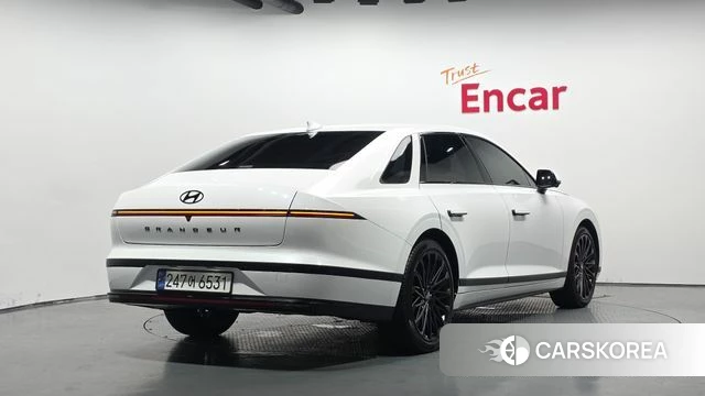 Hyundai Grandeur Hybrid (GN7) id 4617690 из Кореи 12