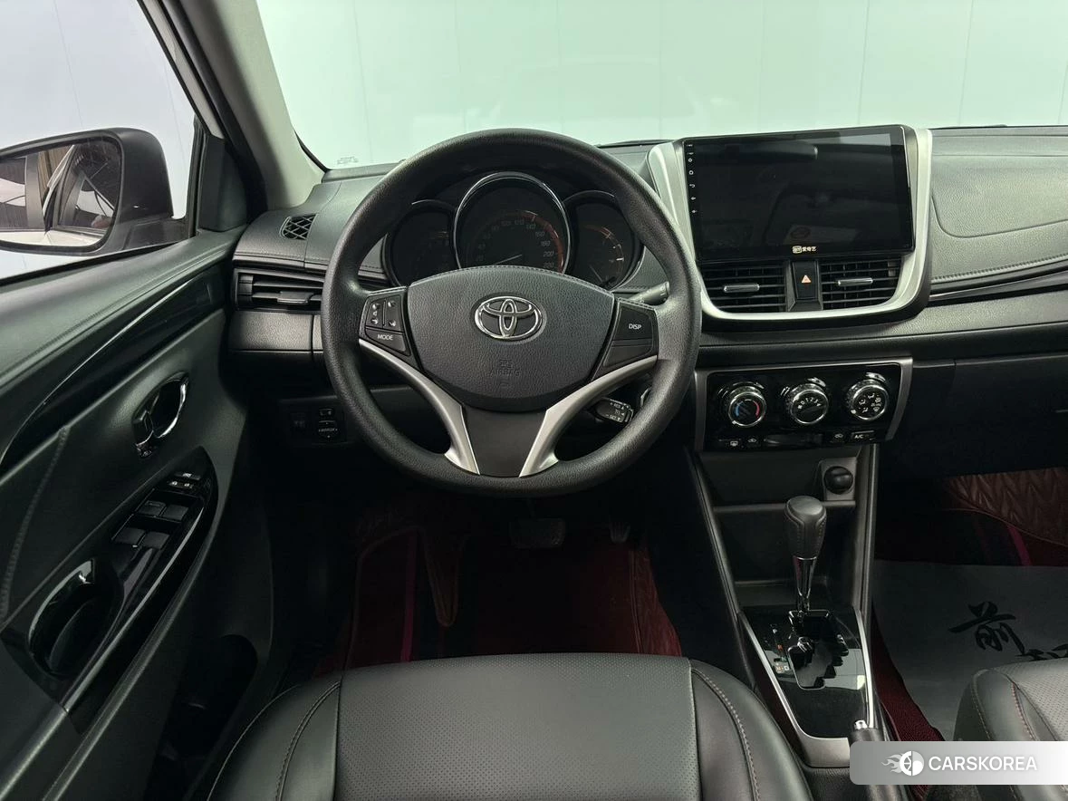 Toyota YARIS L Zhixuan 2021 Белый из Китая, фото 3
