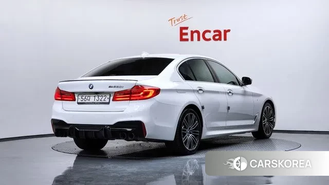 BMW 5 Series (G30) id 3292354 из Кореи 12