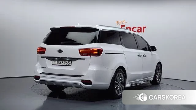 Kia The New Carnival id 3588392 из Кореи 12