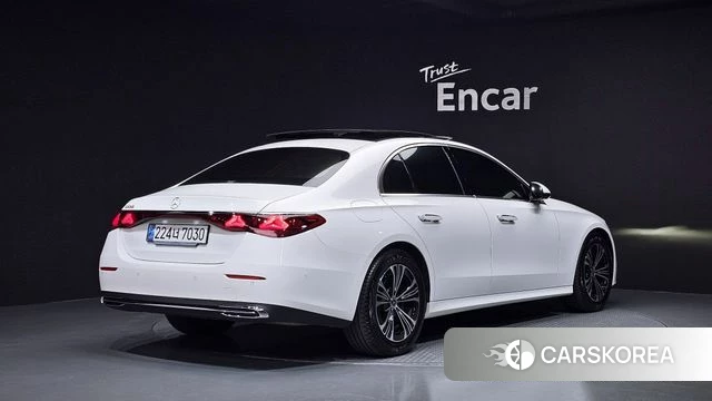 Mercedes-Benz E-Class W214 id 4315257 из Кореи 12