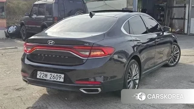Hyundai Grandeur IG id 3510044 из Кореи 12
