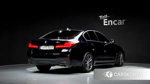 BMW 5 Series (G30) id 3394550 из Кореи 12