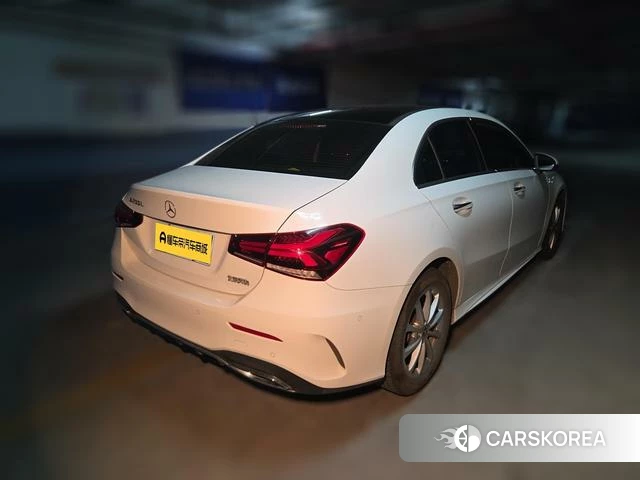 Mercedes-Benz Class A 2022 Белый из Китая, фото 2