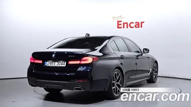 BMW 5 Series (G30) id 2858438 из Кореи 12