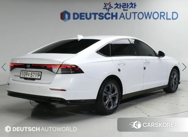 Honda Accord 11th Generation 2024 Белый из Кореи, фото 2
