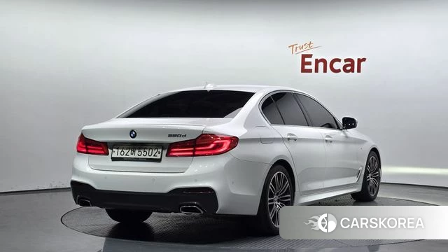 BMW 5 Series (G30) id 3885506 из Кореи 12