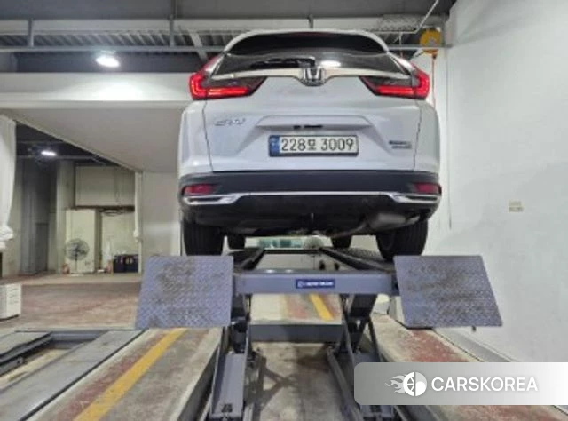 Honda CR-V 5th generation 2021 Белый из Кореи, фото 2