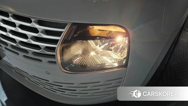 Hyundai Staria id 4292141 из Кореи 8