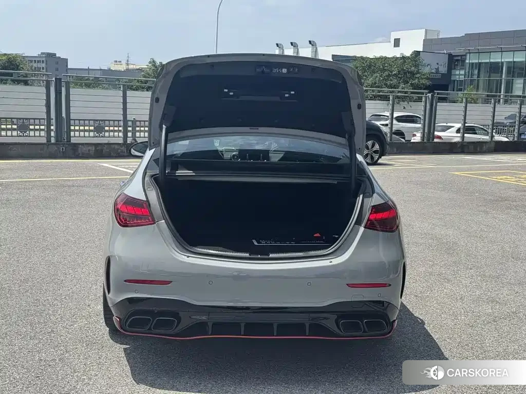 Mercedes-Benz C-class AMG New Energy id 4606862 из Китая 9