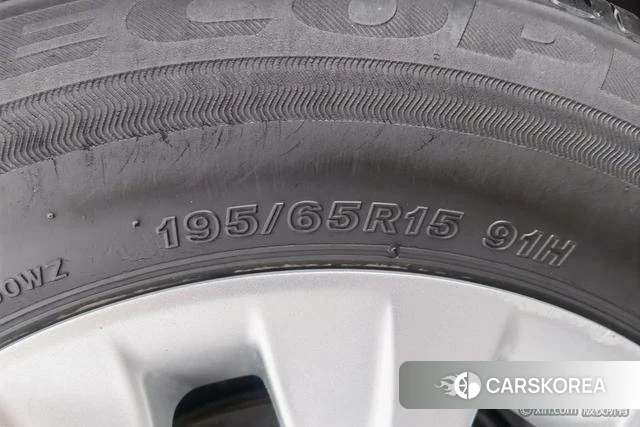 Toyota Corolla id 4274008 из Китая 12