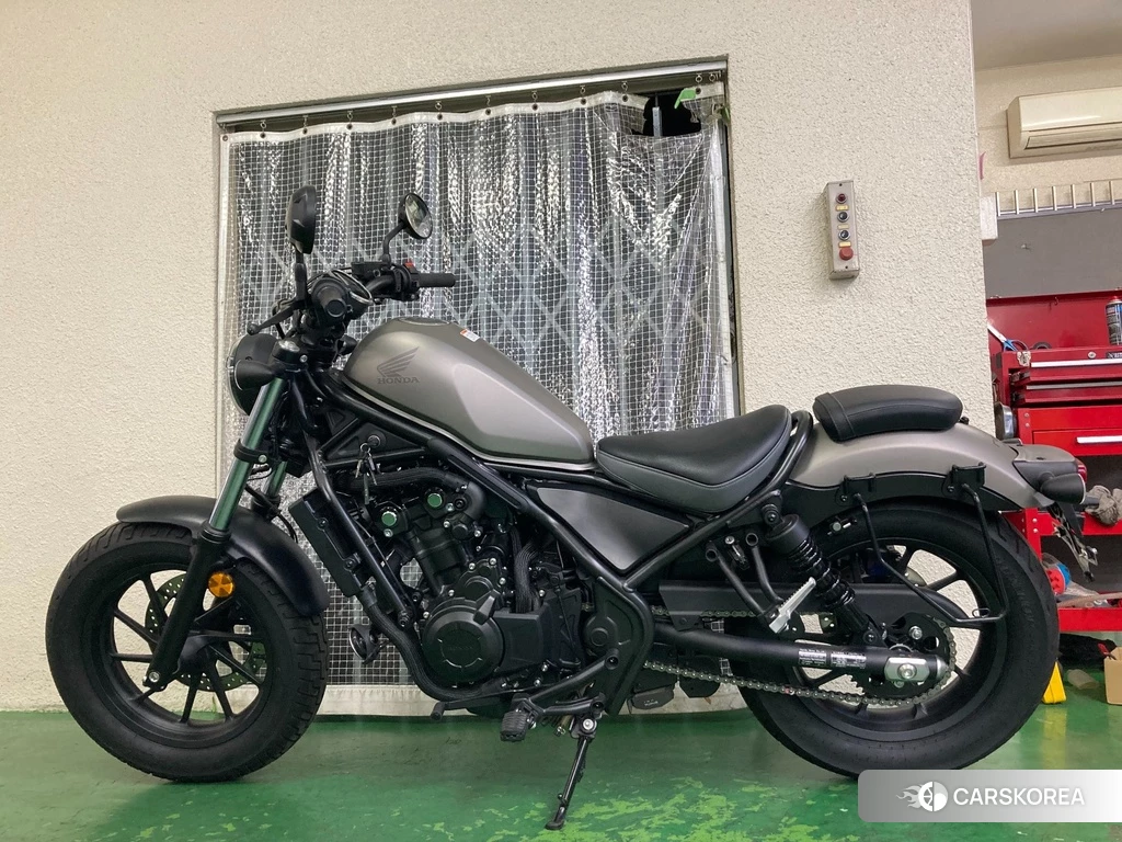 Проданный Honda REBEL 500 2022 из Японии, фото 2