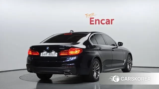 BMW 5 Series (G30) id 3357301 из Кореи 12