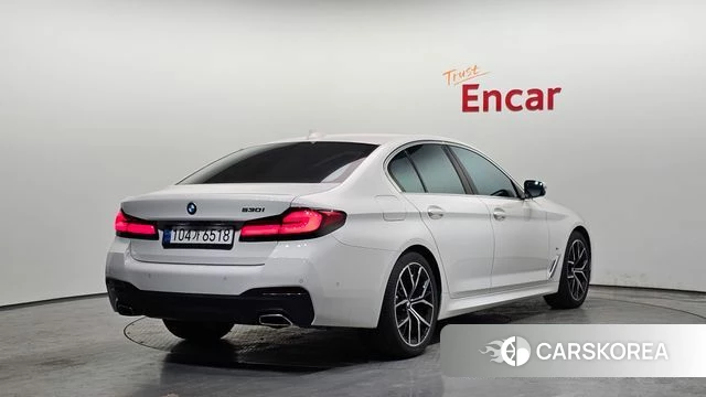 BMW 5 Series (G30) id 4186632 из Кореи 12