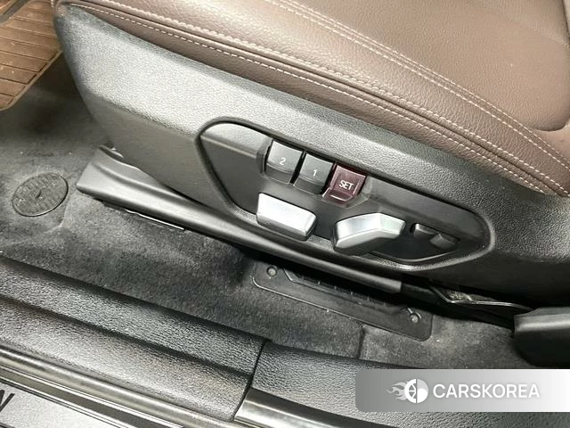 BMW X1 id 4328696 из Китая 12