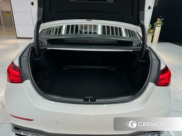 Mercedes-Benz Class C id 4348289 из Китая 9
