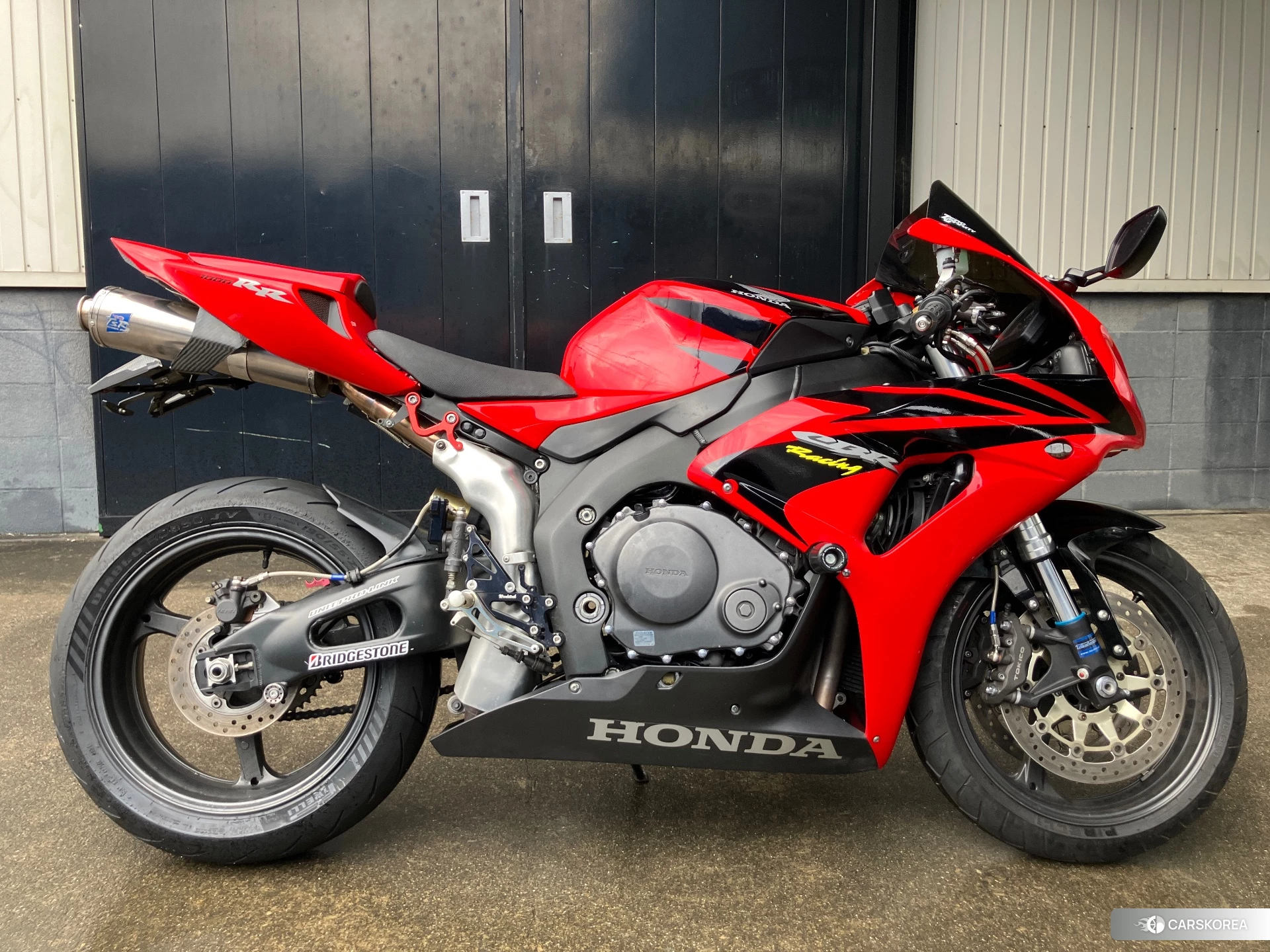 Проданный Honda CBR1000RR 2010 из Японии, фото 2