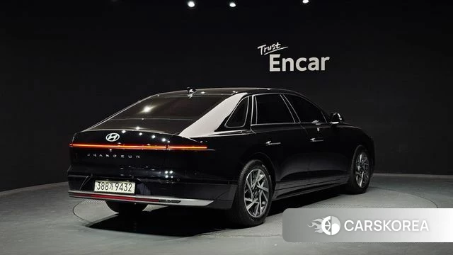 Hyundai Grandeur (GN7) id 3786690 из Кореи 12