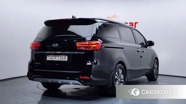 Kia The New Carnival id 3505036 из Кореи 12