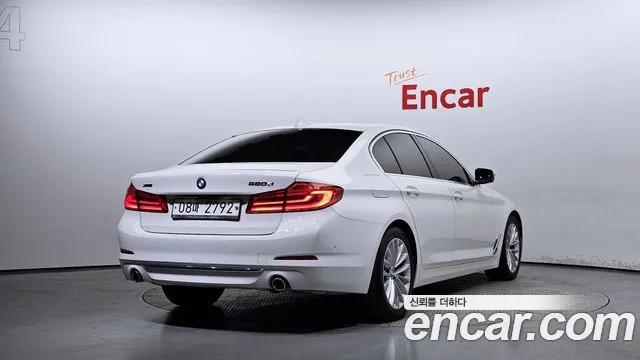 BMW 5 Series (G30) id 2470917 из Кореи 12