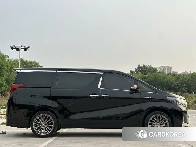Toyota Elfa 2022 Черный из Китая, фото 6