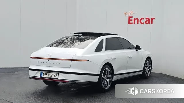 Hyundai Grandeur (GN7) id 3591125 из Кореи 12