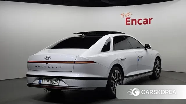 Hyundai Grandeur Hybrid (GN7) id 3142442 из Кореи 12