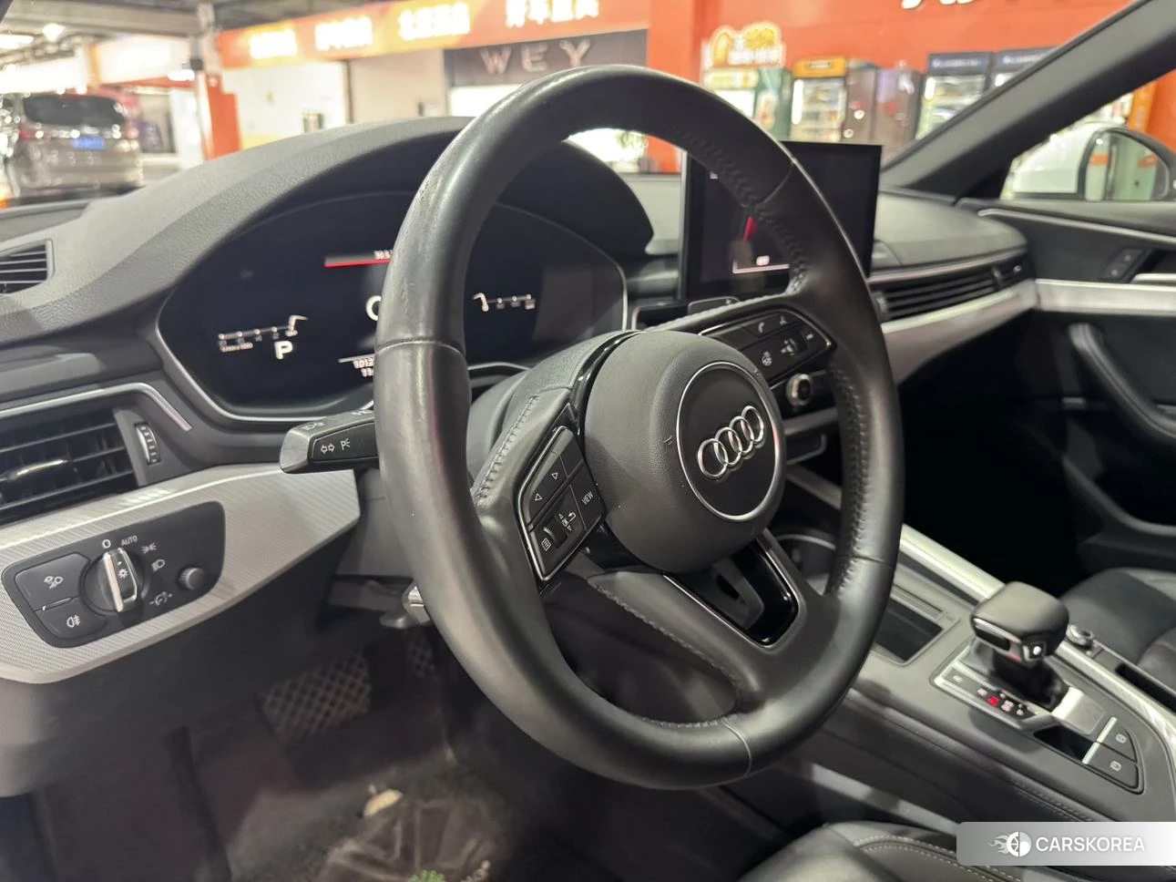 Audi A4L id 4405844 из Китая 12