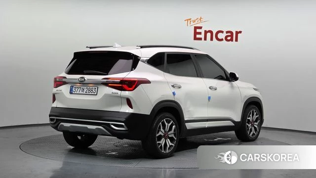 Kia Seltos id 4542109 из Кореи 12