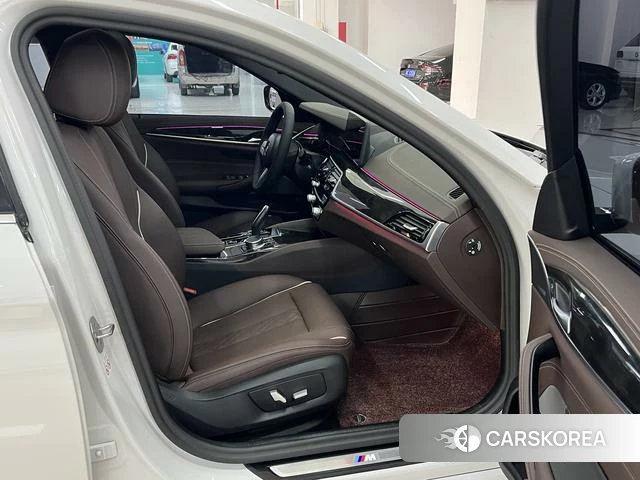 BMW 5 series id 4271226 из Китая 8