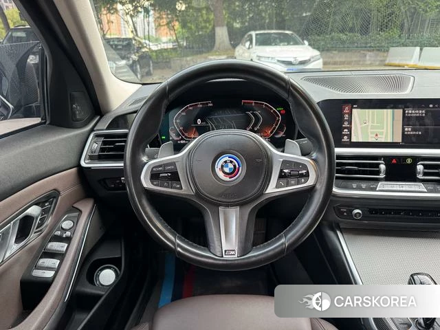 BMW 3 series 2021 Черный из Китая, фото 2