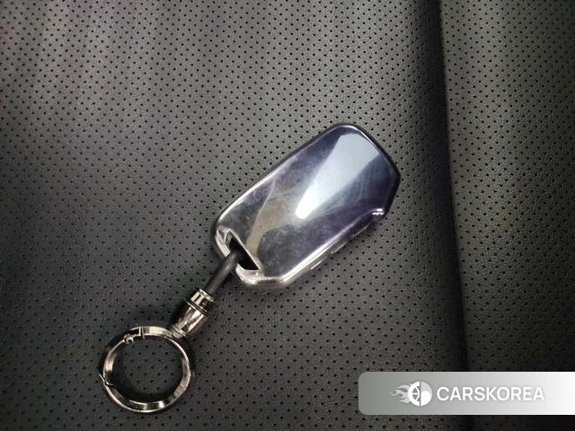 Kia Sportage id 4320960 из Китая 12