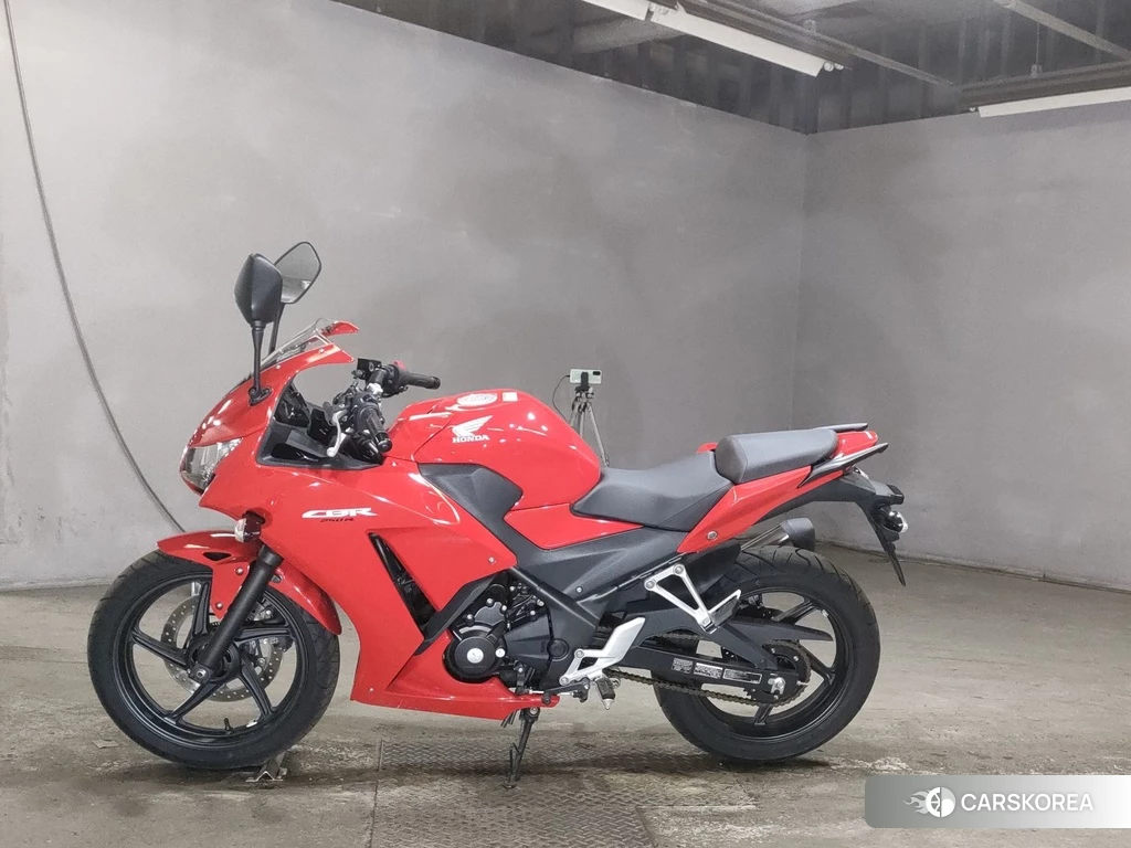 Проданный Honda CBR250R 2015 из Японии, фото 2