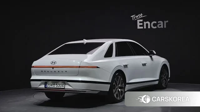 Hyundai Grandeur Hybrid (GN7) id 3042931 из Кореи 12