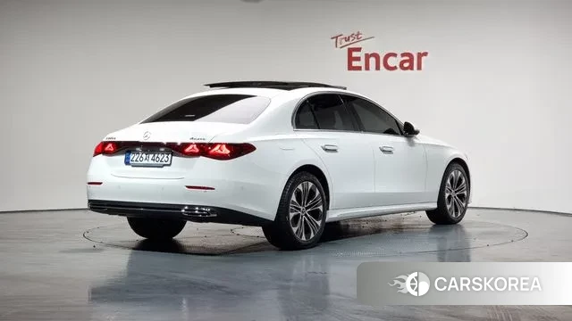 Mercedes-Benz E-Class W214 id 3031379 из Кореи 12