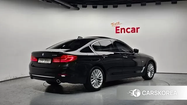 BMW 5 Series (G30) id 3563130 из Кореи 12