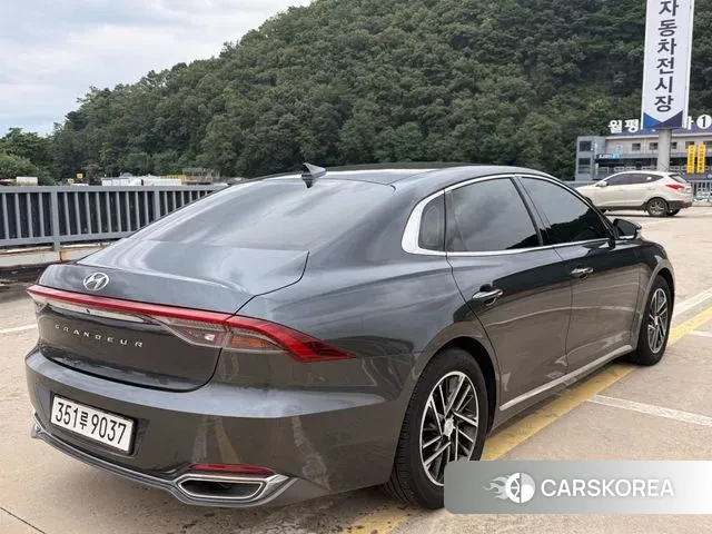 Hyundai The New Grandeur IG id 3028633 из Кореи 12